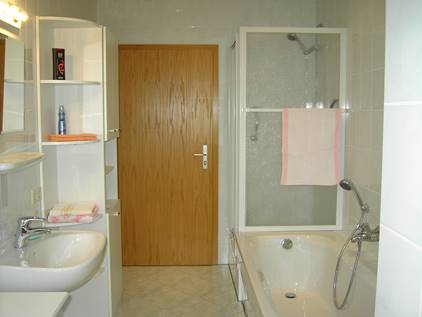 Fereinwohnung Bad2